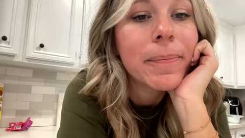 Media: texas_blonde Chaturbate 2023-09-19 20:13:00
