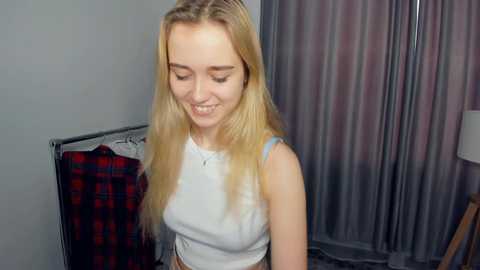 fresh_cherries @ chaturbate on 20230920