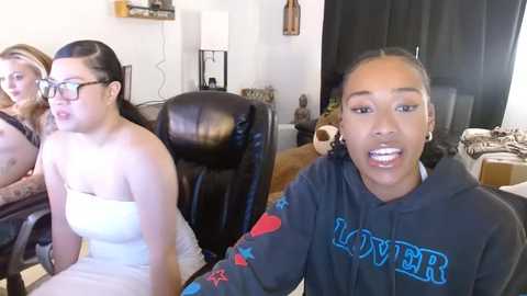 starlightbunny @ chaturbate on 20230920