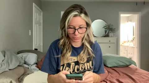 Media: texas_blonde Chaturbate 2023-09-20 14:31:00