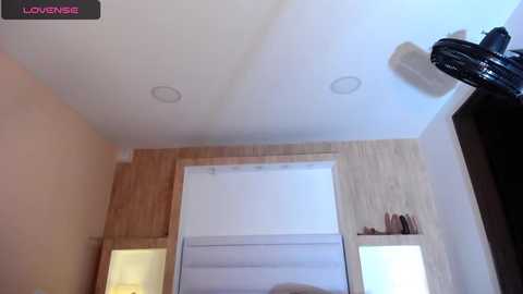 Media: veronica_garciaa Chaturbate 2023-09-20 14:08:00