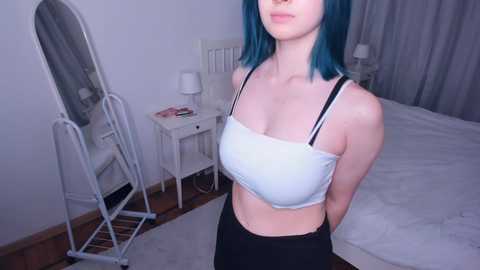 your_desssert @ chaturbate on 20230920