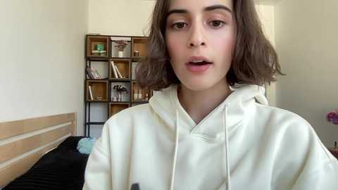 Media: crown_of_vice01 Chaturbate 2023-09-21 12:20:00