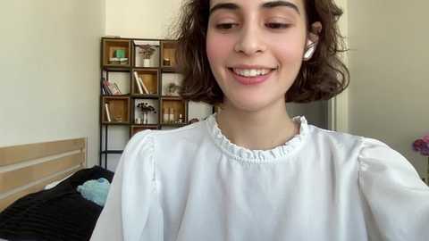 Media: crown_of_vice01 Chaturbate 2023-09-22 08:47:00