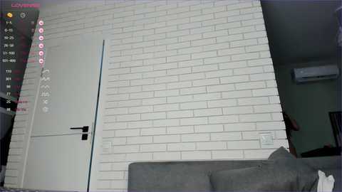 Media: sweetfox_365 Chaturbate 2023-09-22 07:45:00
