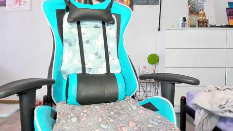 Media: _witch__ Chaturbate 2023-09-23 12:44:00