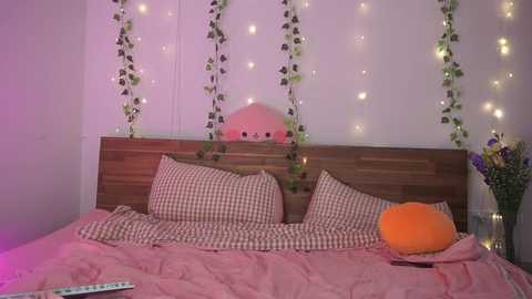 Media: bunnybonn1e Chaturbate 2023-09-23 06:58:00