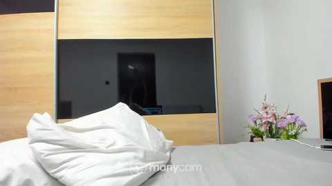Media: angell6969 Chaturbate 2023-09-24 10:12:00