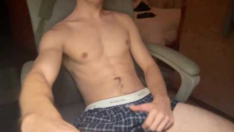 Media: cameron777111 Chaturbate 2023-09-24 05:46:00