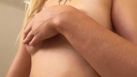 Media: catanddickxxx Chaturbate 2023-09-24 14:29:00