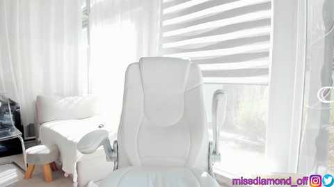 Media: miss_diamond__ Chaturbate 2023-09-24 11:02:00