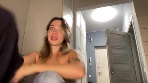 Media: angel_from_sky Chaturbate 2023-09-25 10:28:00