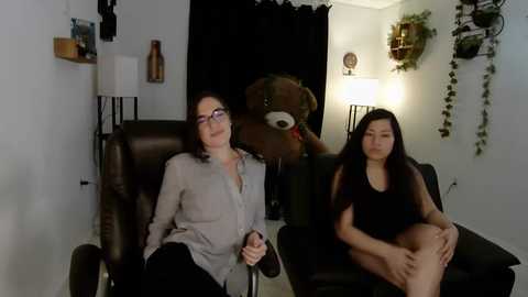 Media: bunnynextdoor Chaturbate 2023-09-25 01:47:00