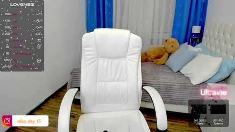 Media: emmika_ Chaturbate 2023-09-25 04:15:00