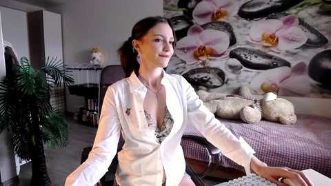 Media: jennycutey Chaturbate 2023-09-25 03:39:00