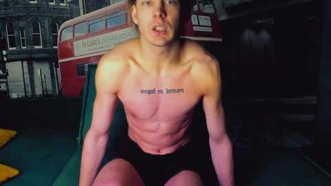 theo_huyovo @ chaturbate on 20230925