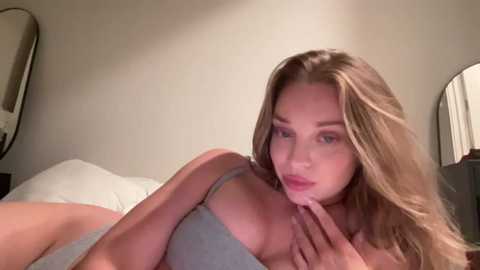 Media: brookestacy Chaturbate 2023-09-26 03:08:00