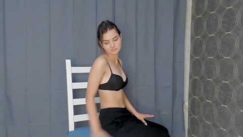 Media: laurawhitea Chaturbate 2023-09-26 16:35:00