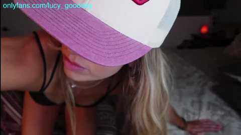 Media: lucy_gooosey Chaturbate 2023-09-26 01:22:00