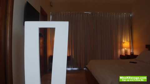 Media: missksavage Chaturbate 2023-09-26 18:30:00