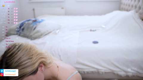 Media: notfallenangel Chaturbate 2023-09-27 13:00:00