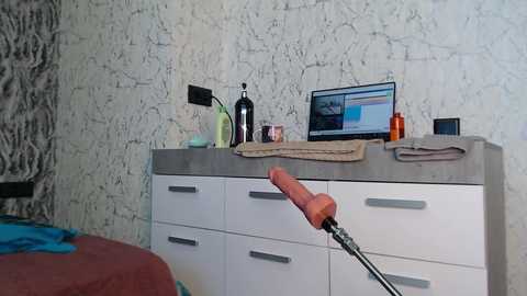 Media: simplegirl1996 Chaturbate 2023-09-27 08:30:00
