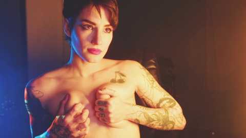 Media: aynmarie Chaturbate 2023-09-28 00:12:00