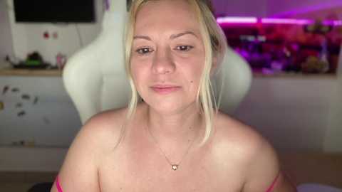 Media: kiradivine Chaturbate 2023-09-28 10:10:00