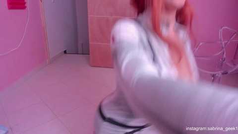 Media: sabrina_geek Chaturbate 2023-09-28 04:46:00