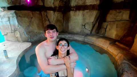 Media: thejohnnystone Chaturbate 2023-09-28 01:11:00
