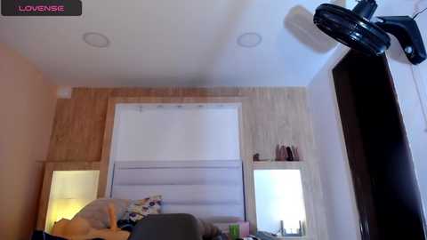 Media: veronica_garciaa Chaturbate 2023-09-28 16:32:00