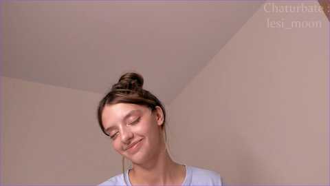 lesi_moon @ chaturbate on 20230929