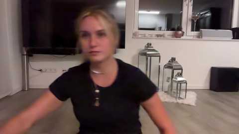 Media: sarahsapling Chaturbate 2023-09-29 19:02:00