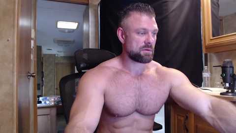 Media: 9fat_inches Chaturbate 2023-10-01 20:18:00