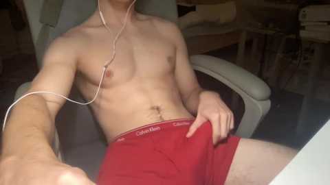 Media: cameron777111 Chaturbate 2023-10-01 04:55:00