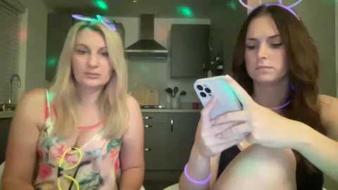 skylamayx @ chaturbate on 20231001
