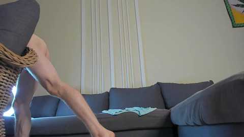 Media: viksons Chaturbate 2023-10-01 18:40:00