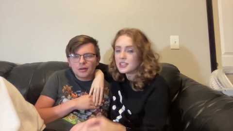 Media: waxman919398 Chaturbate 2023-10-01 07:16:00
