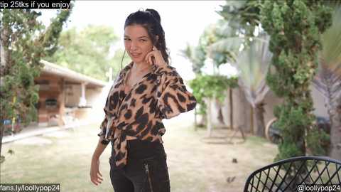 Media: loollypop24 Chaturbate 2023-10-02 18:10:00