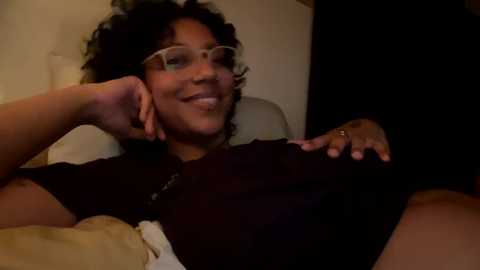 Media: sapphire_honest Chaturbate 2023-10-02 09:42:00