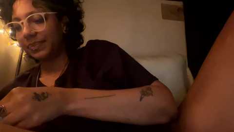 Media: sapphire_honest Chaturbate 2023-10-02 09:59:00