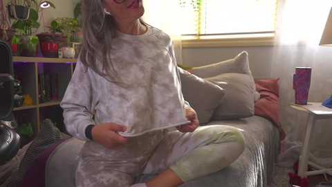 Media: sunniedayz Chaturbate 2023-10-02 19:19:00