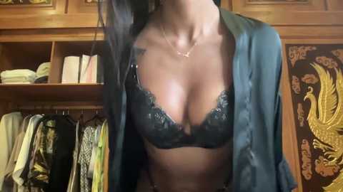 Media: annaceleste Chaturbate 2023-10-03 11:06:00