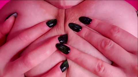 Media: aveksmr Chaturbate 2023-10-03 02:44:00