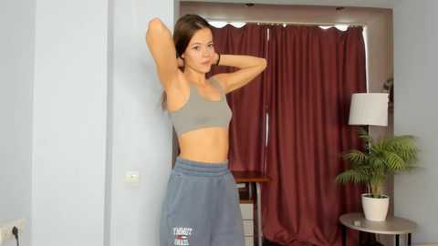Media: drutywerri Chaturbate 2023-10-03 05:50:00