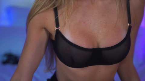 Media: eva_fashionista Chaturbate 2023-10-03 01:46:00