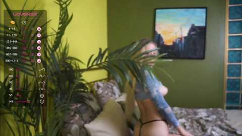 lili_01 @ chaturbate on 20231003