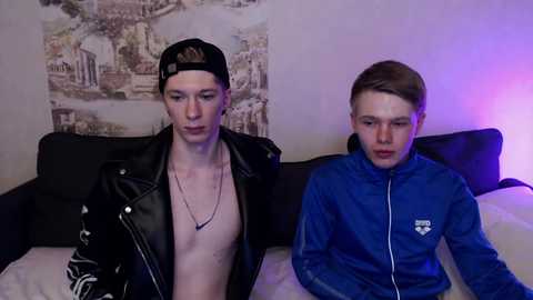 Media: mikewate Chaturbate 2023-10-03 14:09:00