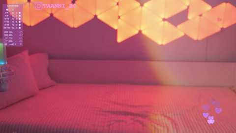 Media: taanni_bc Chaturbate 2023-10-03 05:01:00