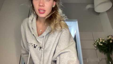 Media: angel_from_sky Chaturbate 2023-10-04 14:01:00